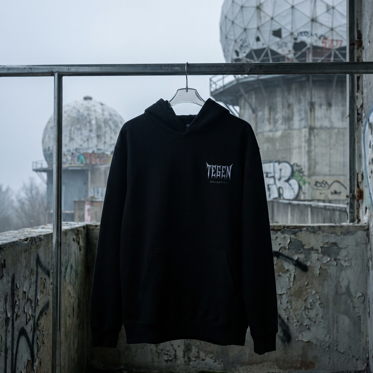 _PRODUCT_02 // TEGEN LOGO HOODIE_